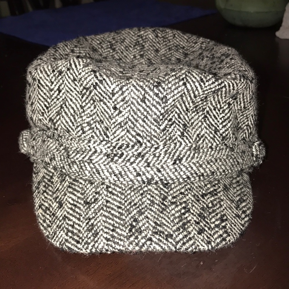 Woman’s Manhattan Hat Co. Wool Cadet Hat- M/L